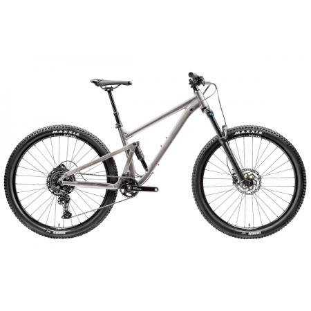 Silverback SE Trail 10 29 Trail Bike Gloss Moondust Metallic/Matt Black